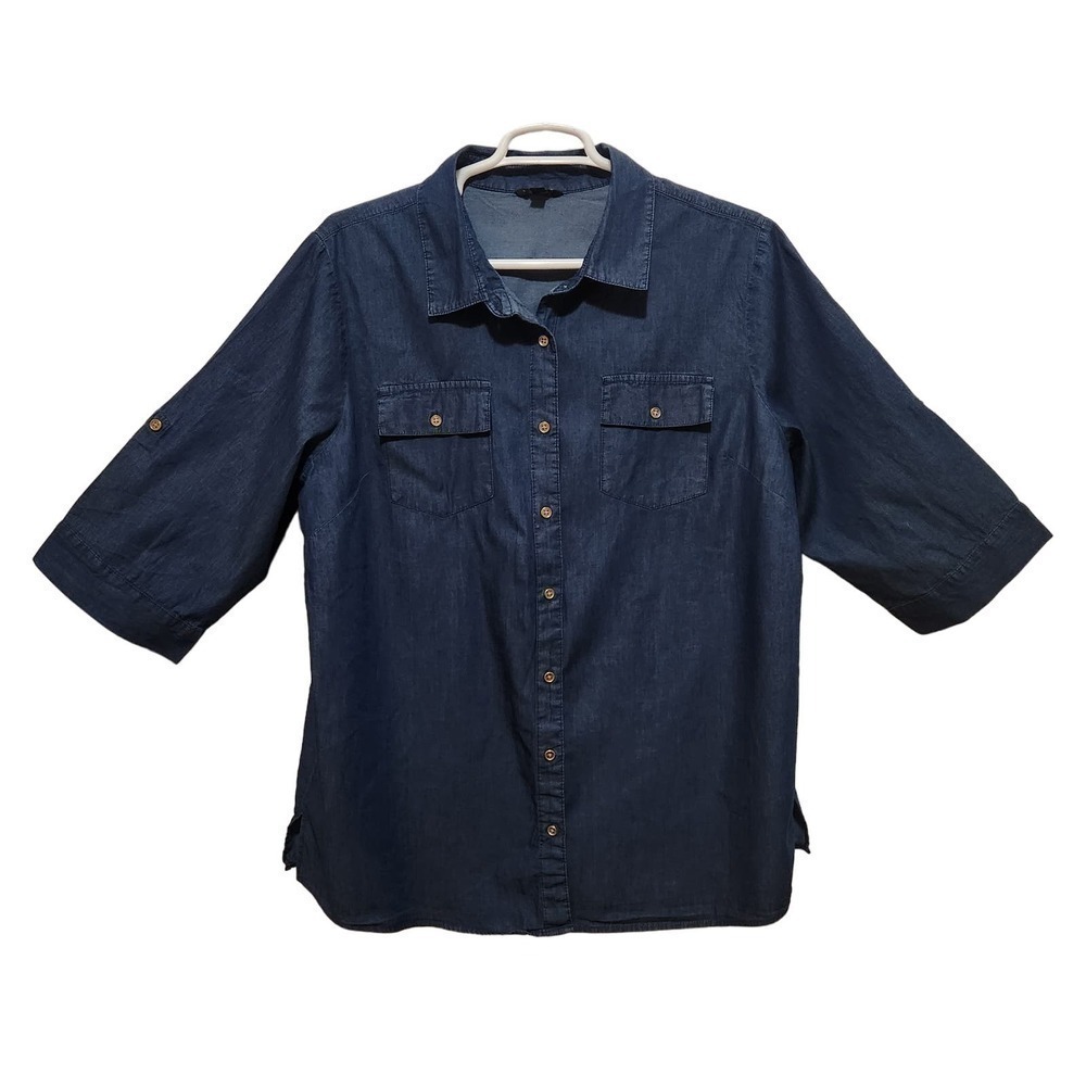 Chambray Button Up Blouse
Blue Women's  Size 2XL